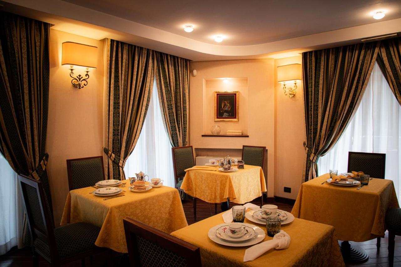 Hotel Petite Fleur Roccaraso Buitenkant foto