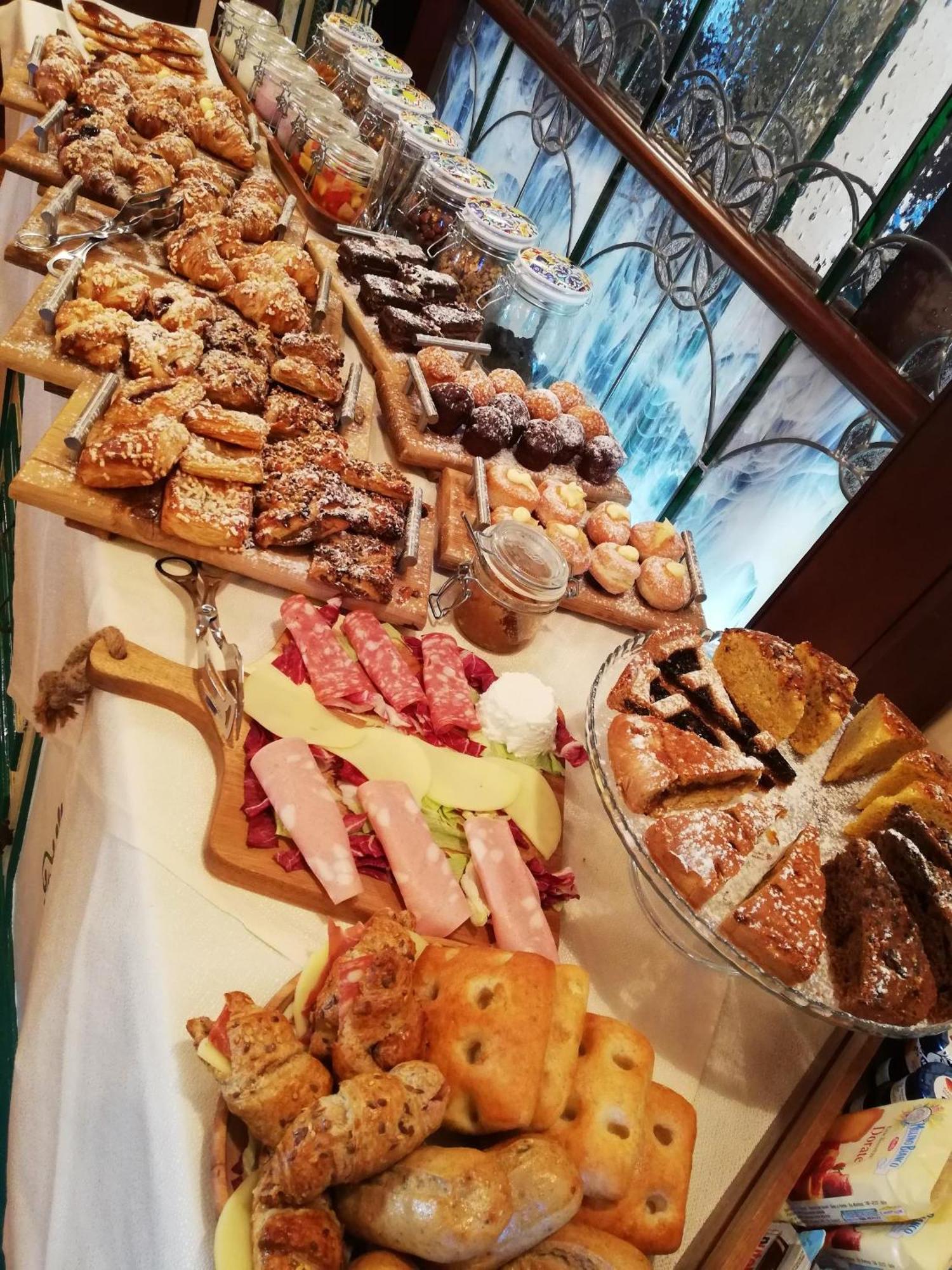 Hotel Petite Fleur Roccaraso Buitenkant foto